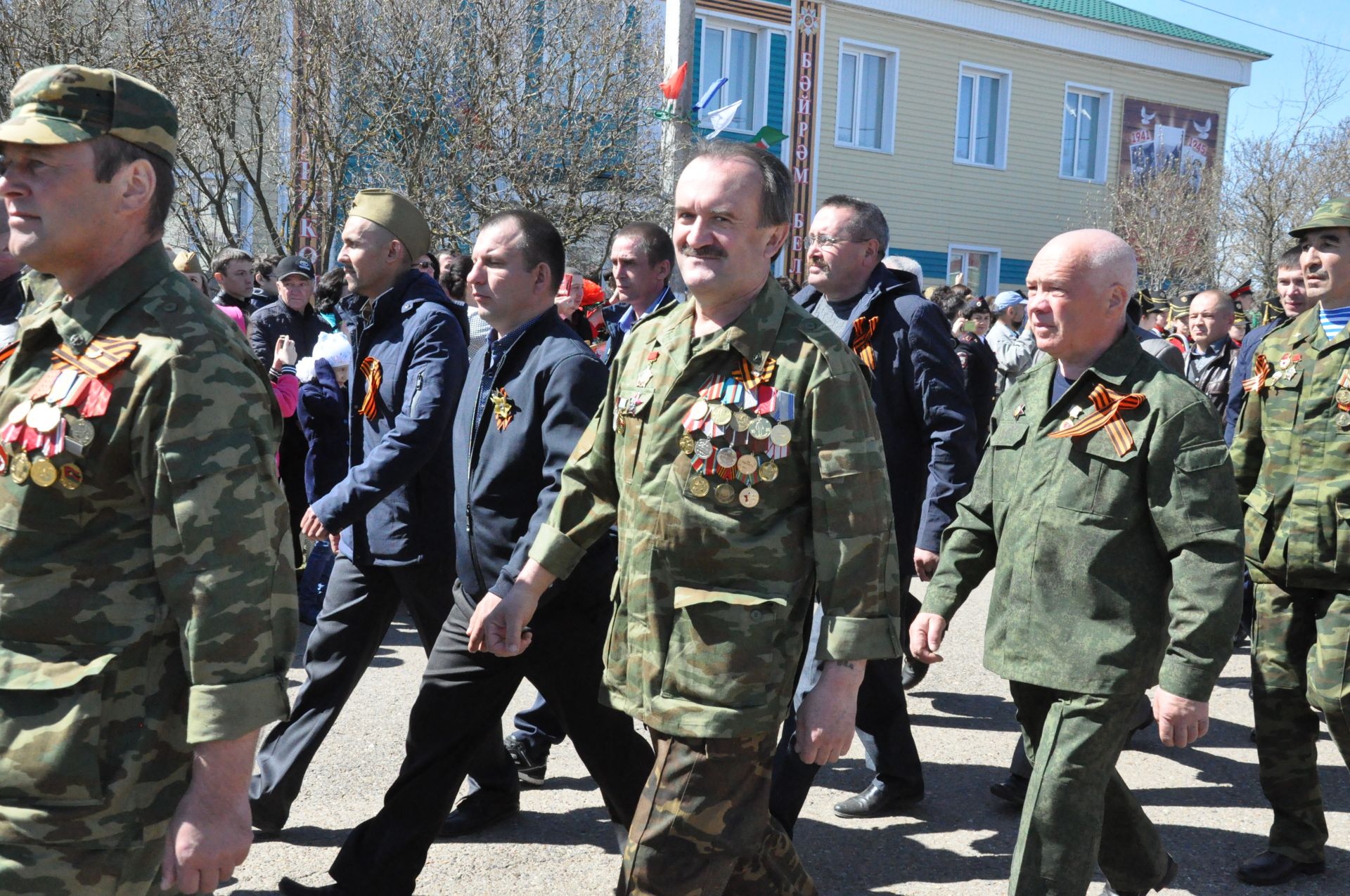 Сабада Бөек Җиңүнең 73 еллыгына багышланган парад - 2 нче өлеш