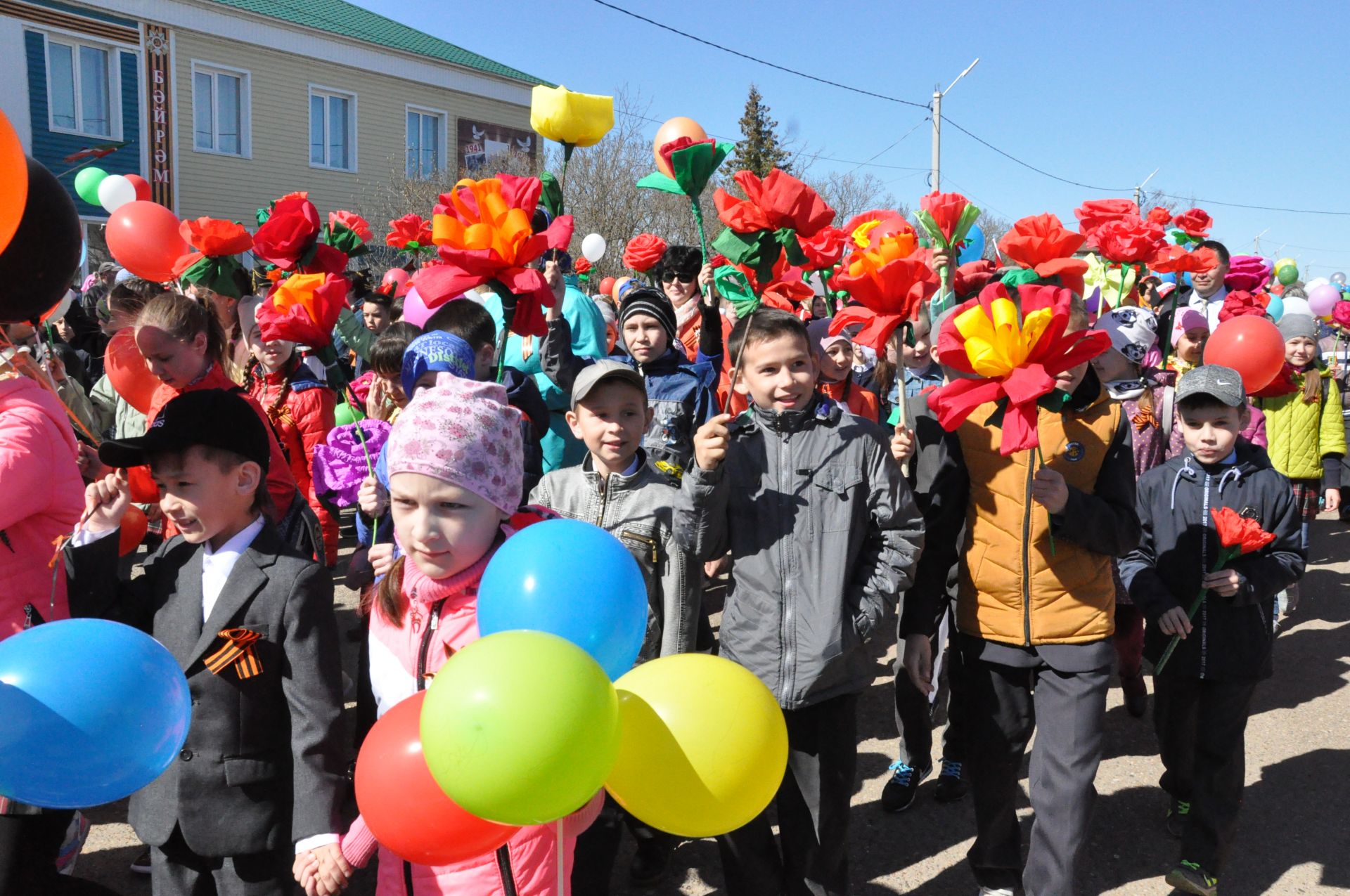 Сабада Бөек Җиңүнең 73 еллыгына багышланган парад - 2 нче өлеш