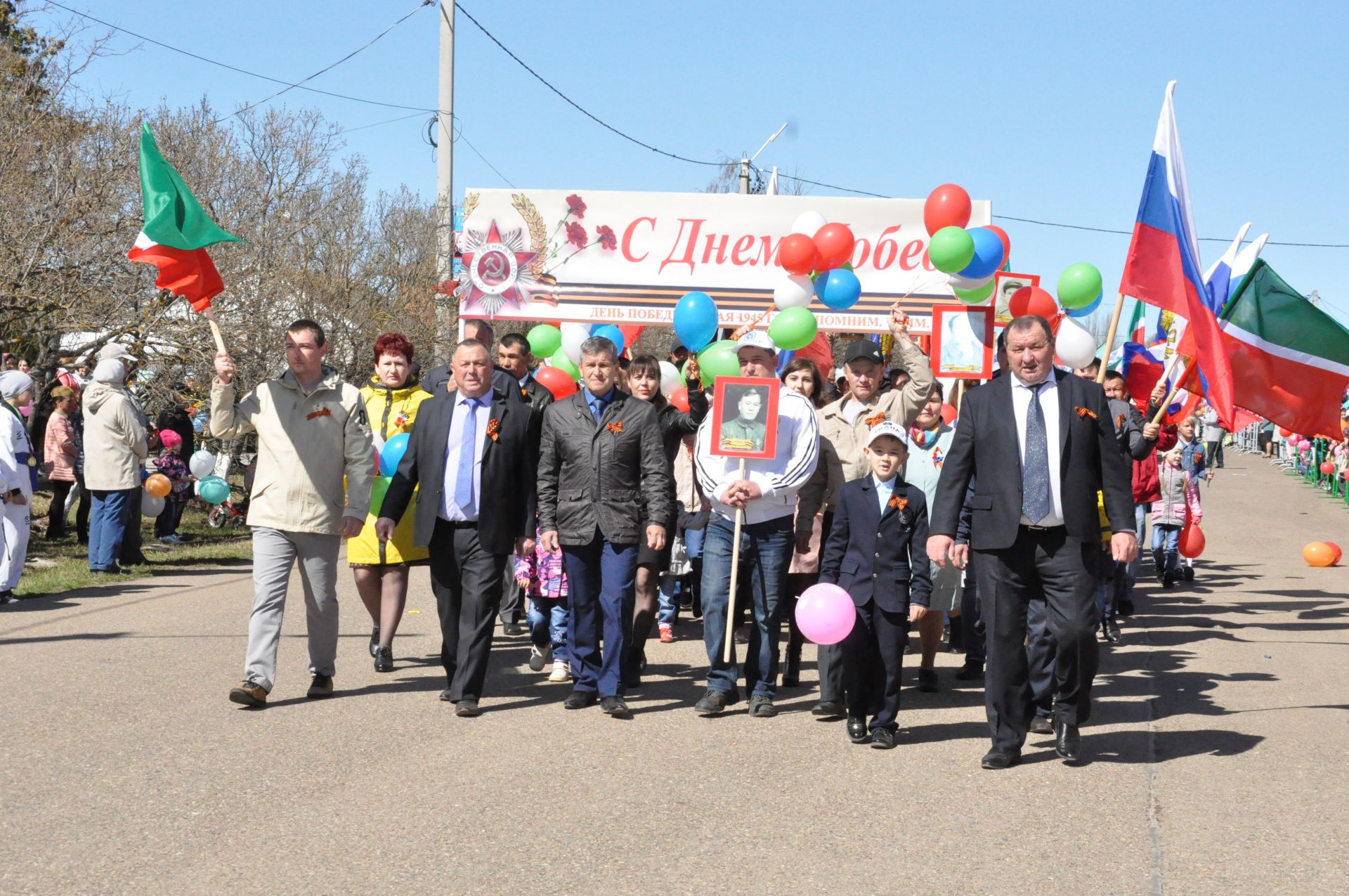 Сабада Бөек Җиңүнең 73 еллыгына багышланган парад - 2 нче өлеш