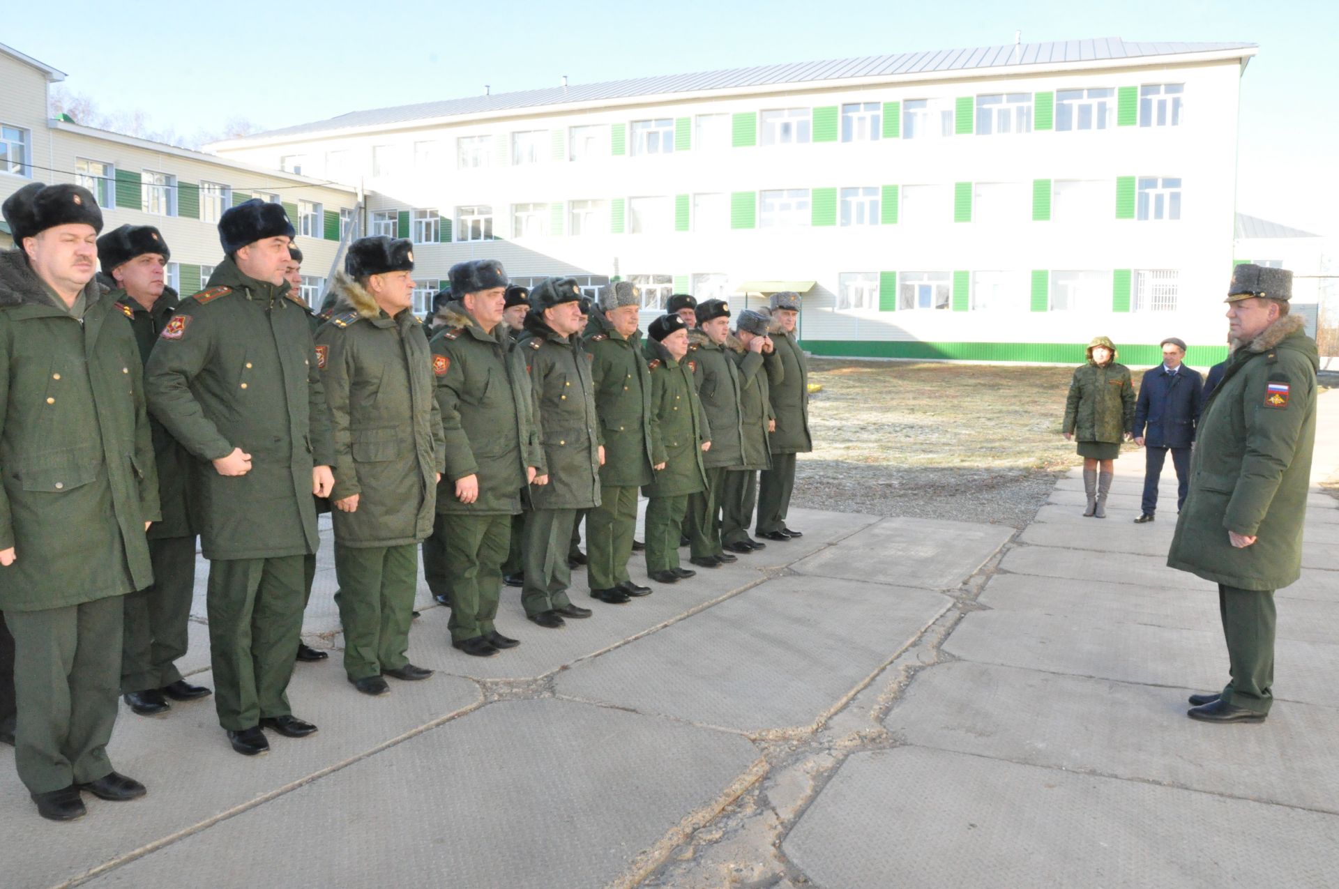 Генералдан сабак алдылар