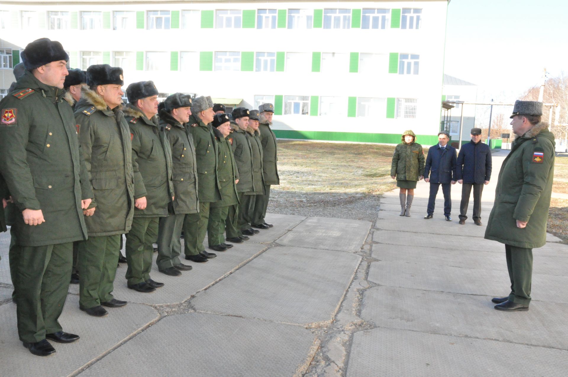 Генералдан сабак алдылар