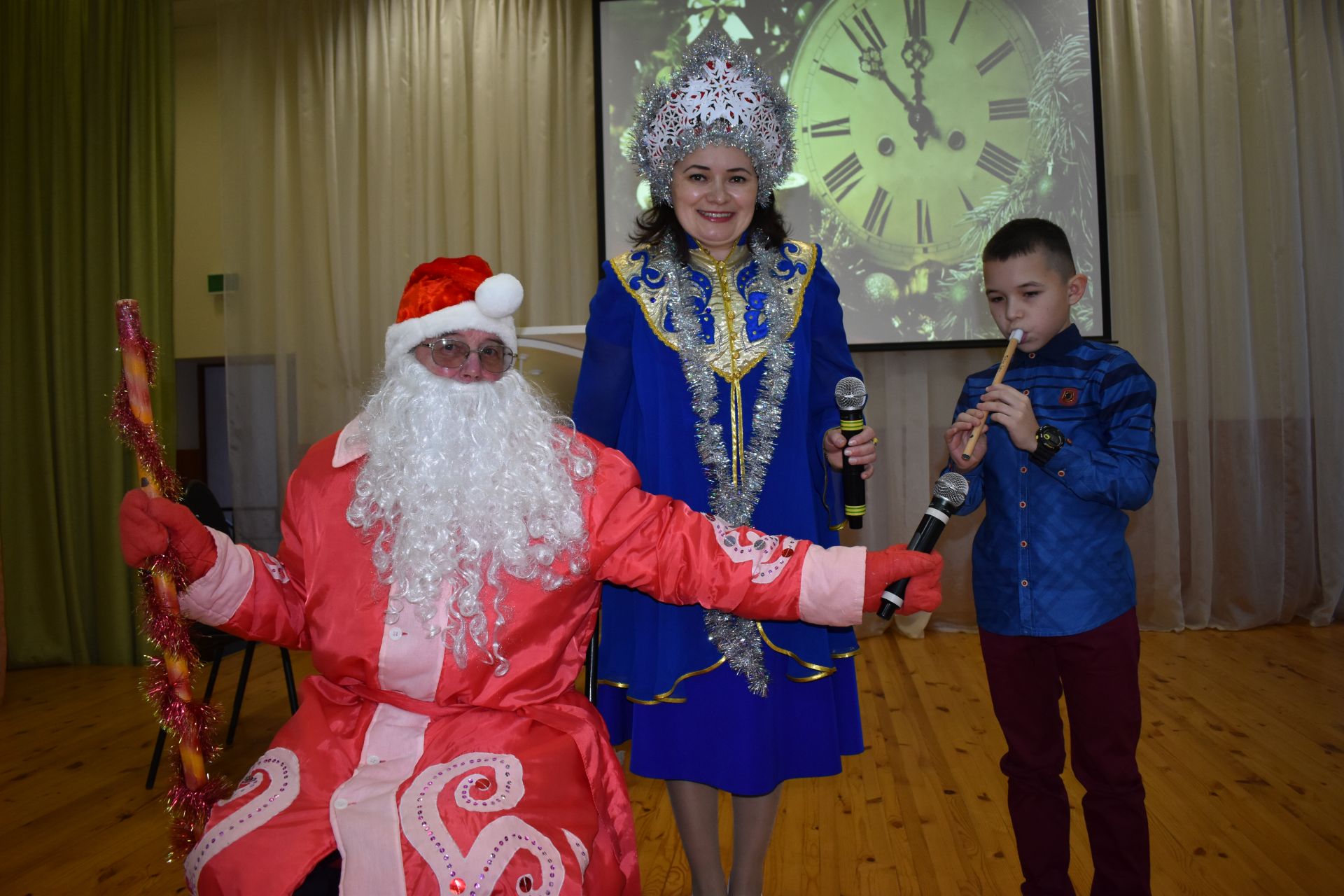 Саба балалар сәнгать мәктәбендә Яңа ел балы узды