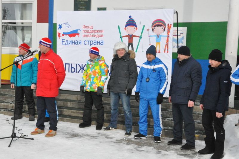 Эзмәдә кышкы спартакиада һәм аның  кысаларында ике тапкыр паралимпия  чемпионы, атказанган  спорт остасы Рушан Миннегулов призына  “Сәламәтлек чаңгы  юлы – 2018”  ярышлары уздырдылар