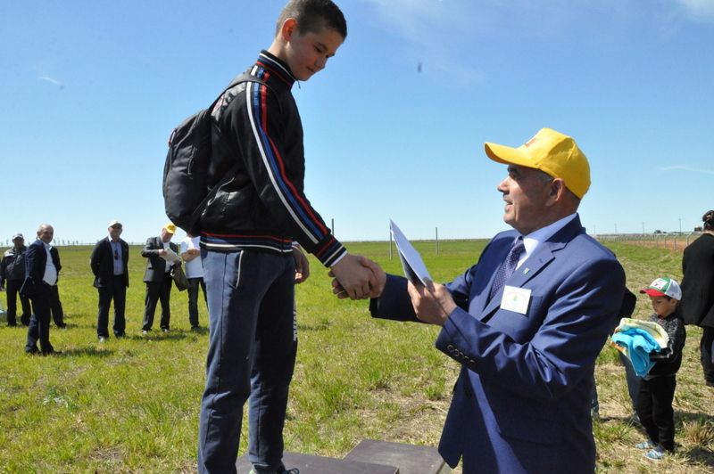 Саба Сабантуенда кемнәр батыр  калды һәм аукционда кер юу машинасын кем отты – фотоларга карап белегез