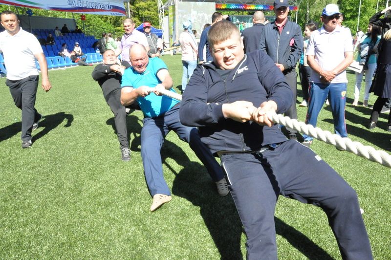 Саба Сабантуенда кемнәр батыр  калды һәм аукционда кер юу машинасын кем отты – фотоларга карап белегез