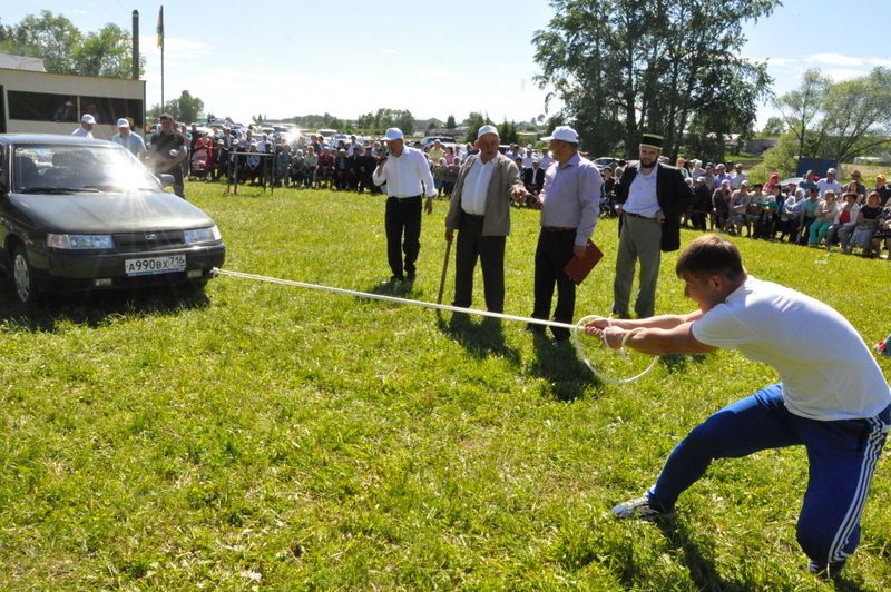 Калатау буенда Сабантуйда Казан егете батыр  булды