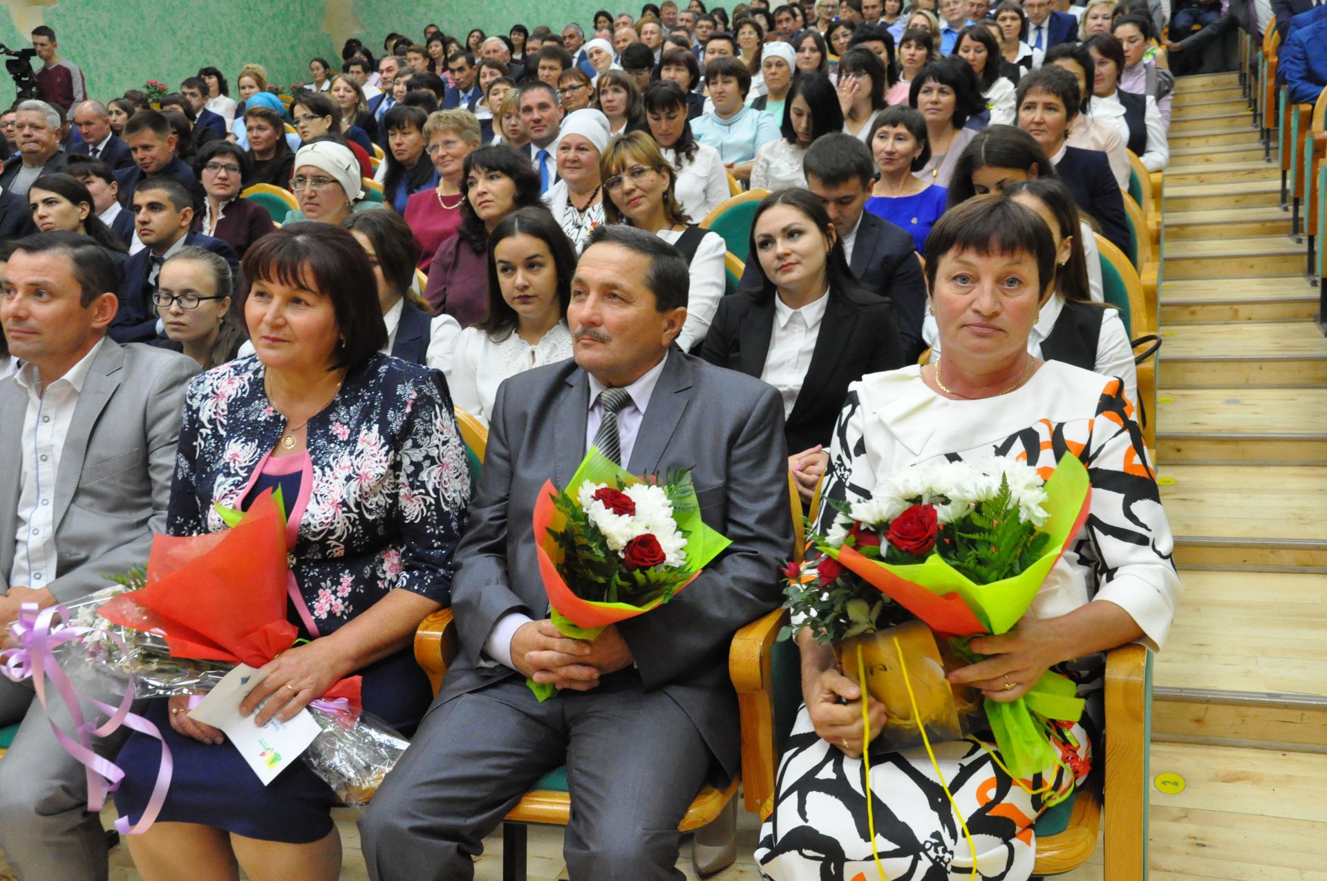 ЧЕБЕШЛӘРНЕ САНАР ЧАК