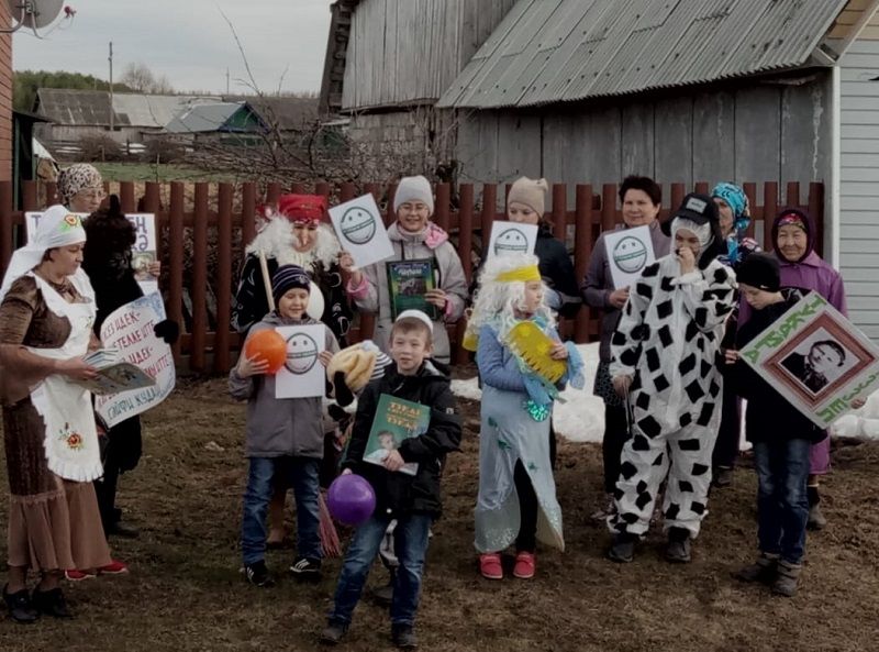 Тукай урамында бәйрәм «Телсез идек, Тукай безне телле итте»