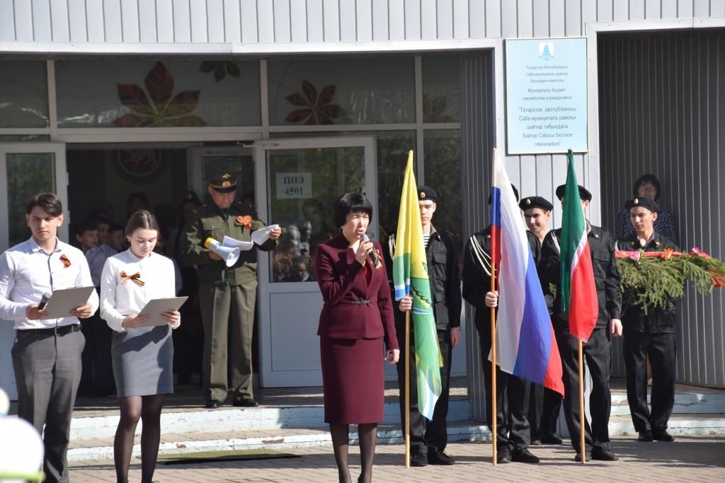 Бөек Жиңүнең 74 еллыгы уңаеннан Саба гимназиясендə тантаналы митинг үтте