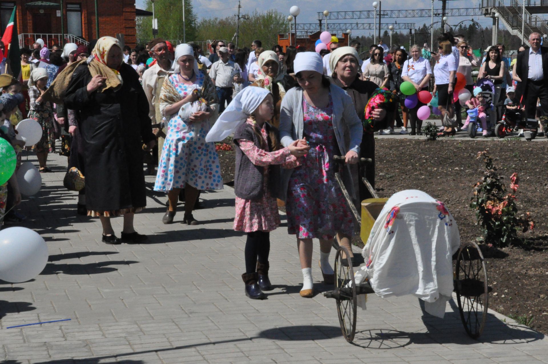 Шәмәрдәндә Бөек  Җиңүгә багышланган тантанада ике меңнән артык  кеше  катнашты