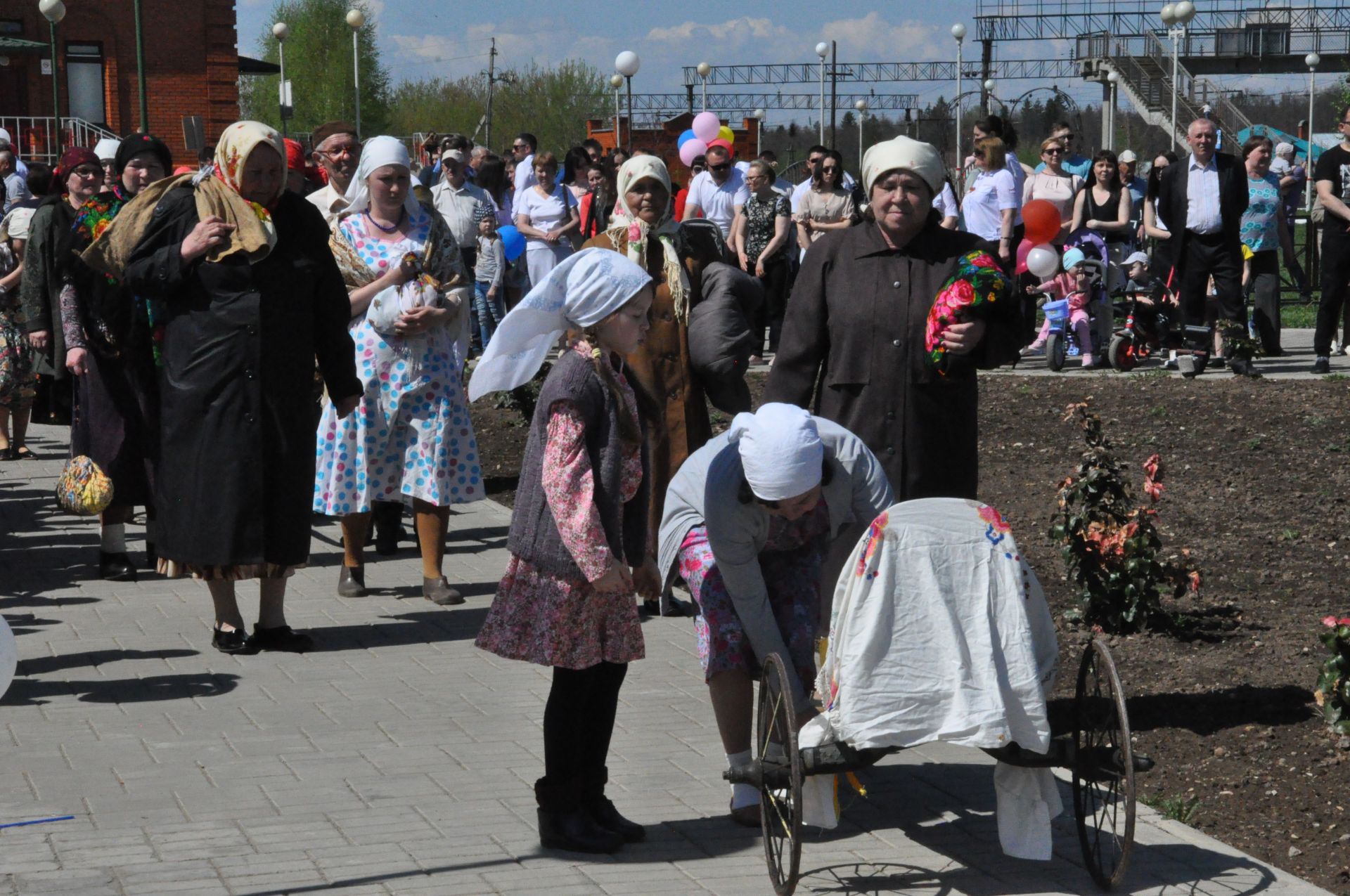 Шәмәрдәндә Бөек  Җиңүгә багышланган тантанада ике меңнән артык  кеше  катнашты