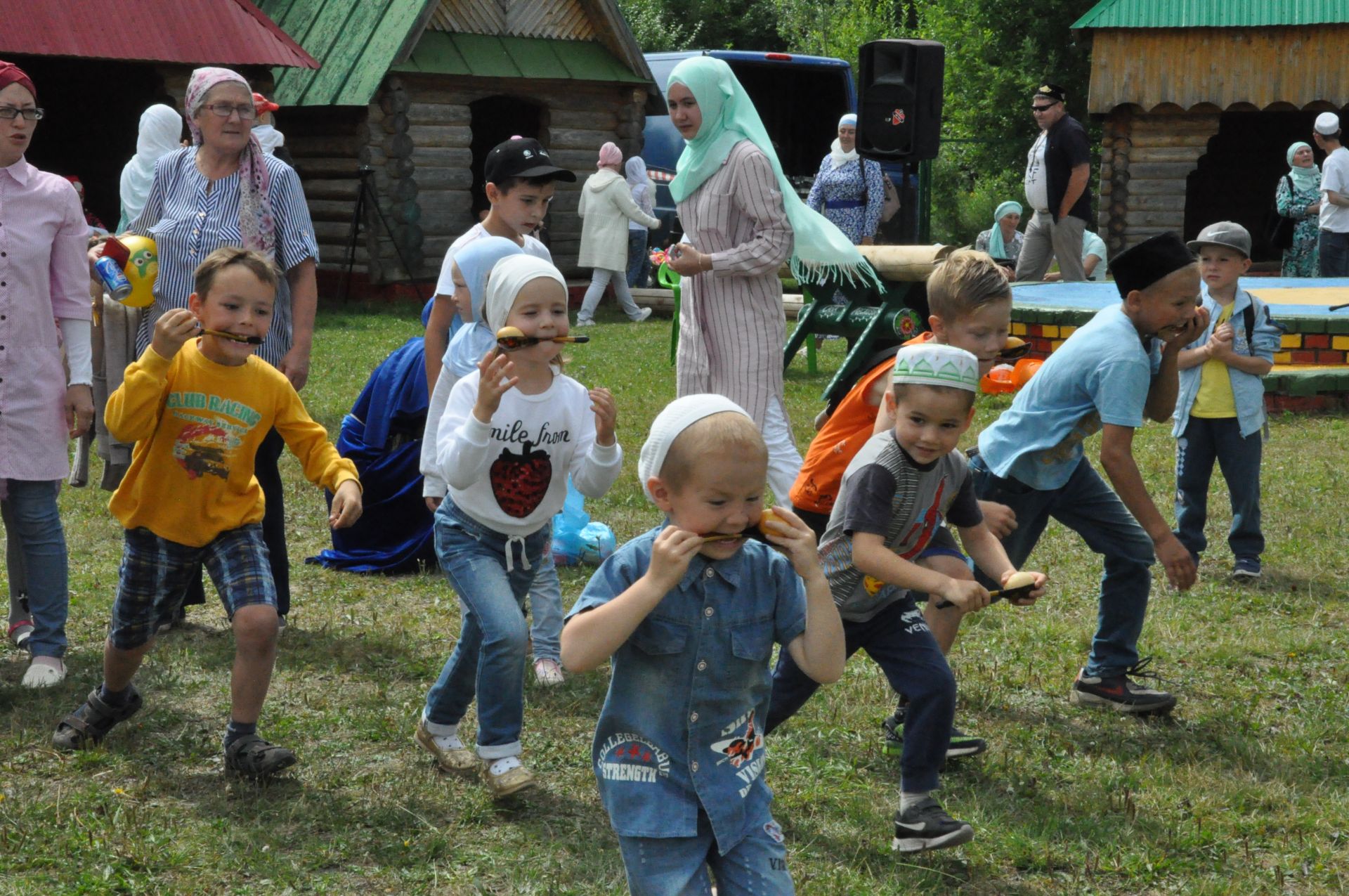 Сабаның Лесхоз бистәсендә мөселман Сабантуе узды