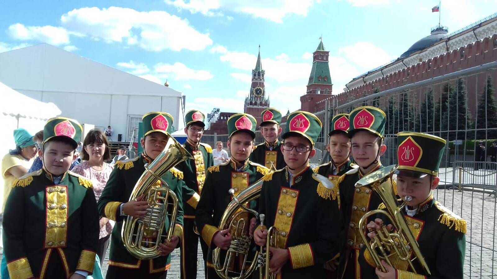 Саба балалар сәнгать мәктәбе укучылары «Спасская башня детям» Халыкара хәрби-музыкаль фестивалендә катнаштылар