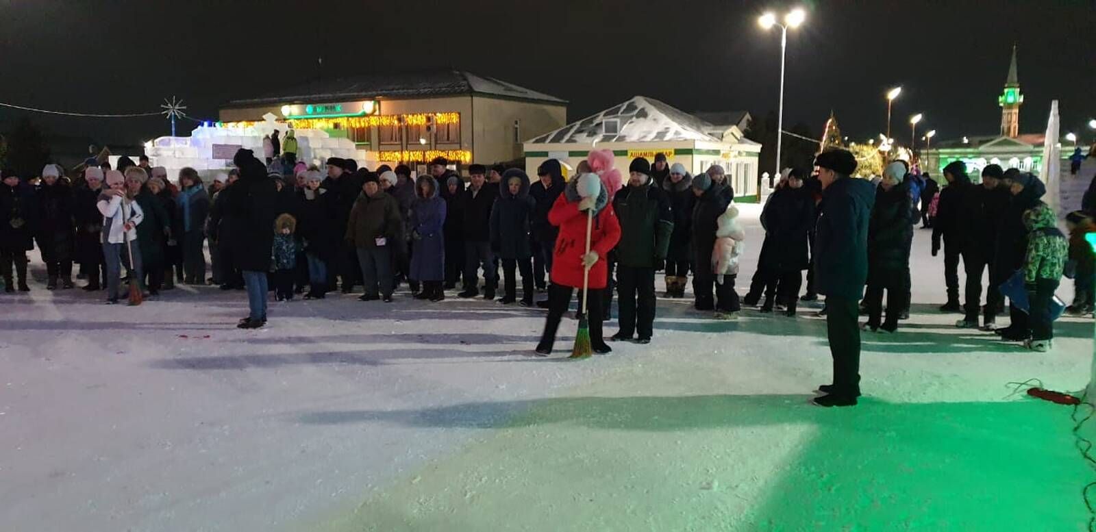 «Пусть всем счастье принесёт этот Старый Новый год!»