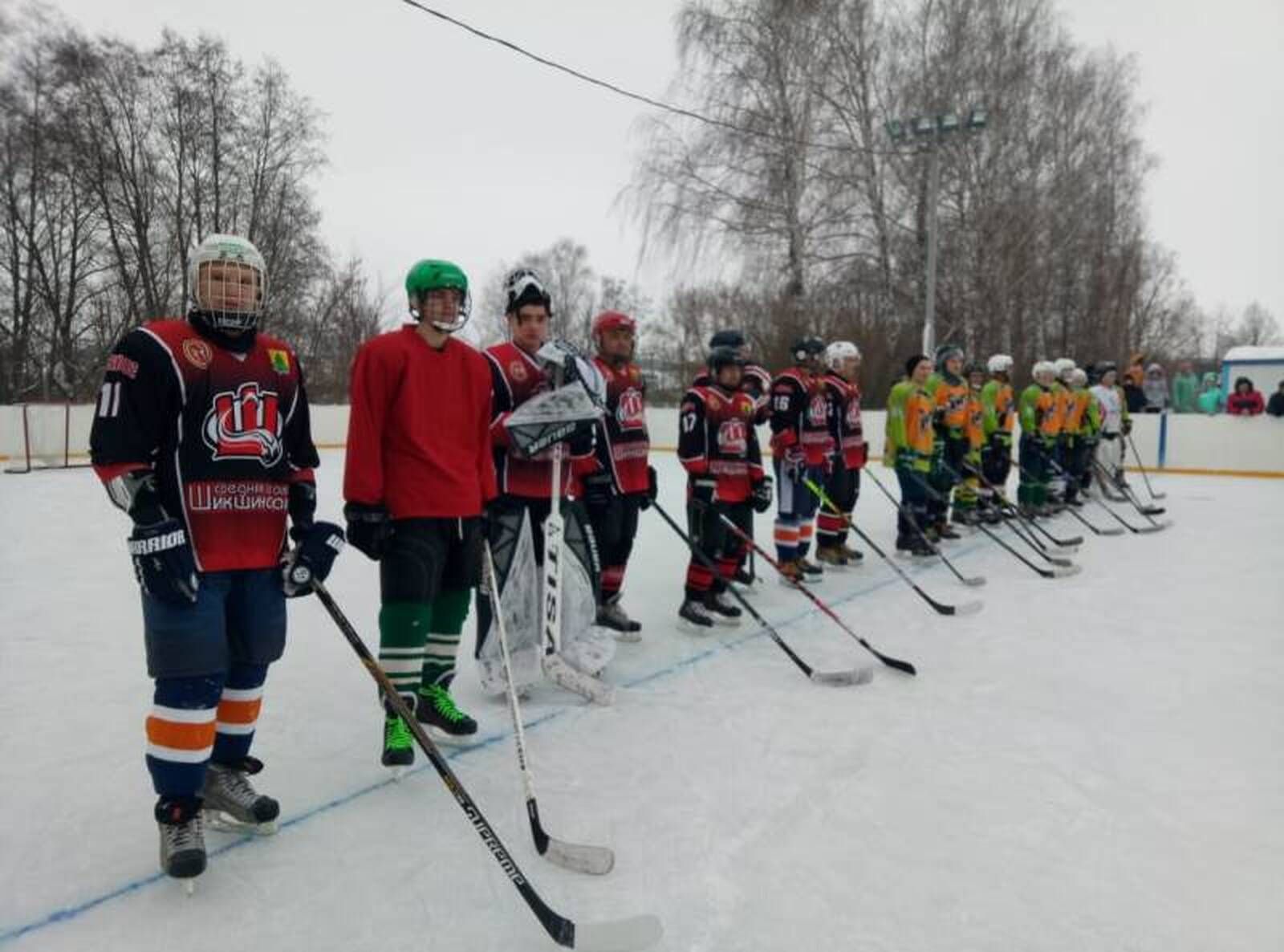 Кавиев Вазыйх Нәфыйк улы истәлегенә багышланган хоккей буенча традицион турнир