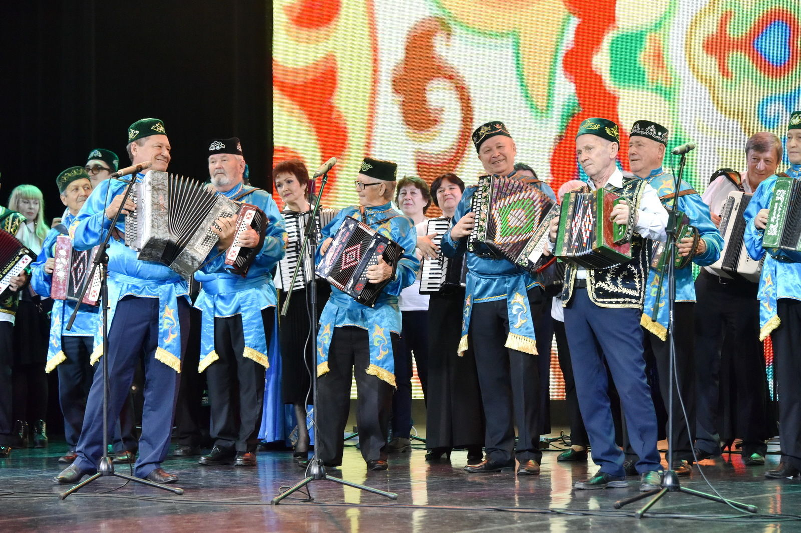 Фәрит Мөхәммәтшин: "Балкыш" фестивале ветераннарның зирәклеген, халыклар дуслыгының гәүдәләндерә