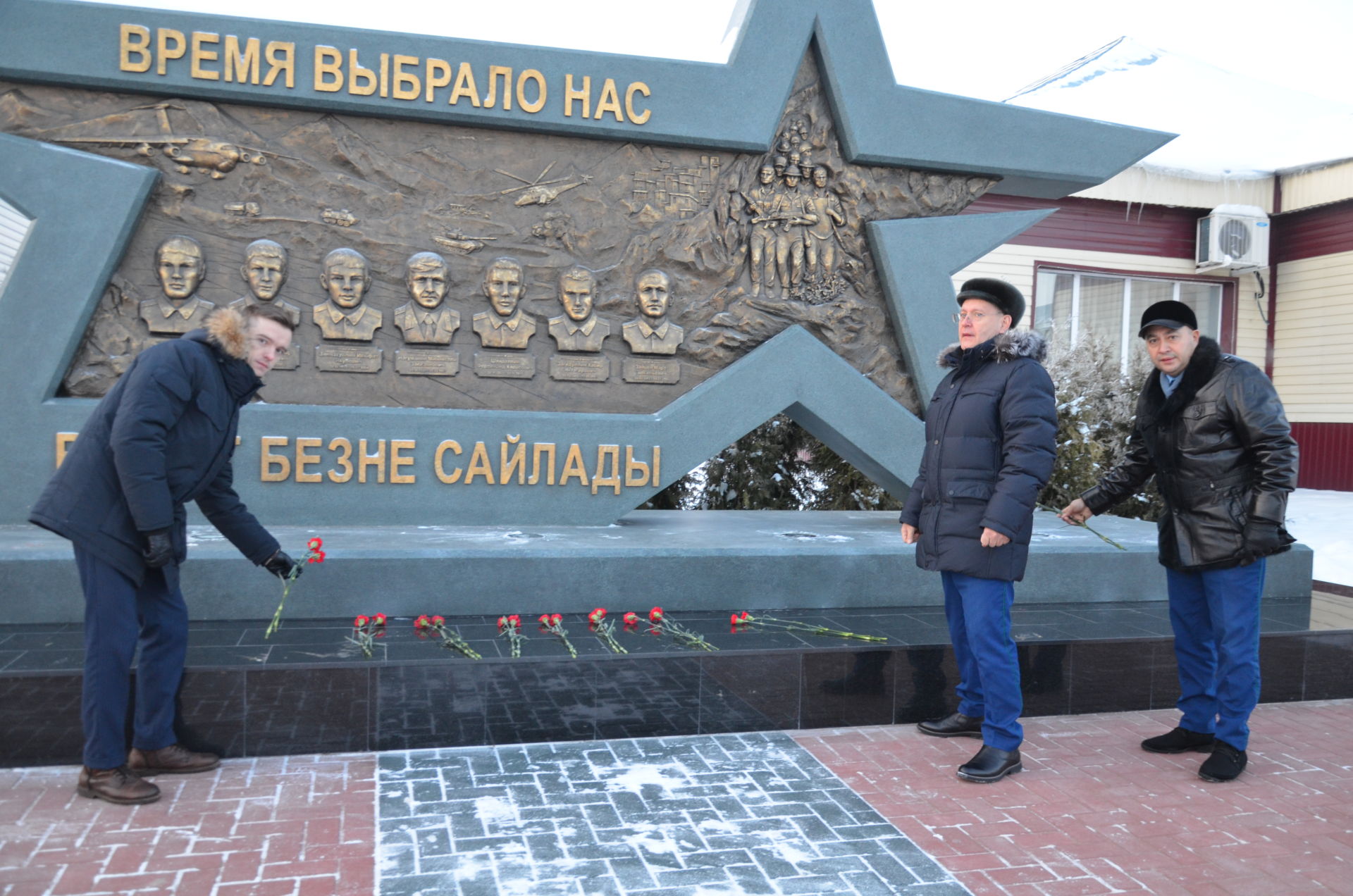 Сабада Билгесез солдат көне уңаеннан чаралар узды