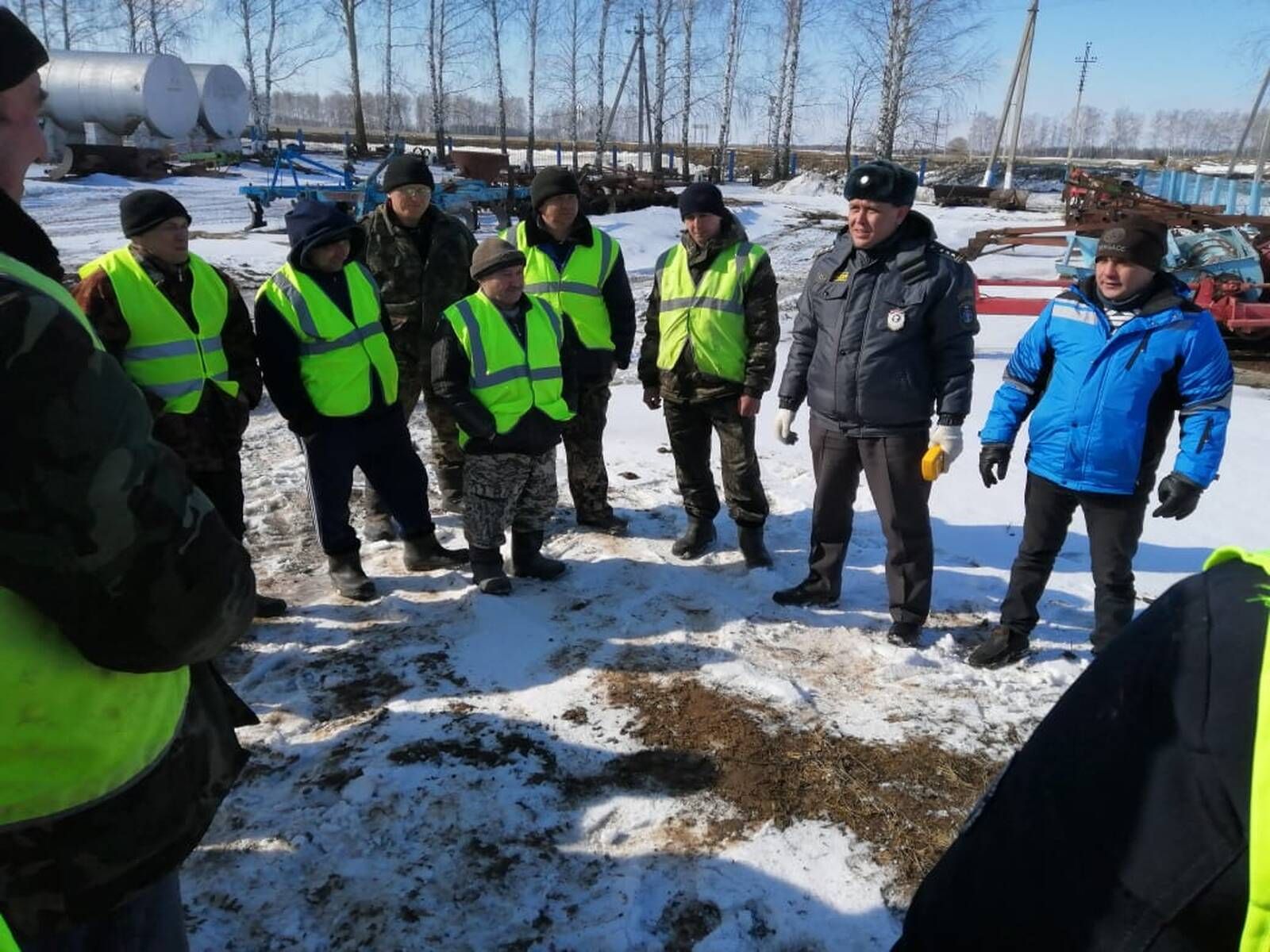 «Курсабаш» җәмгыятендә күрсәтмә техник карау уздырылды