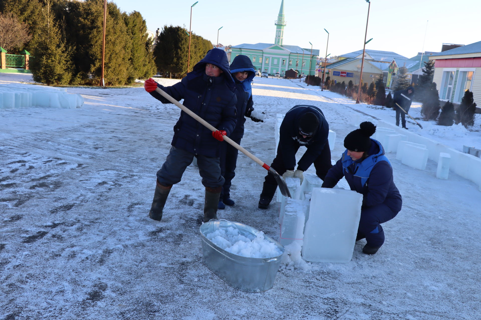 Осталар бозны да кыздыра