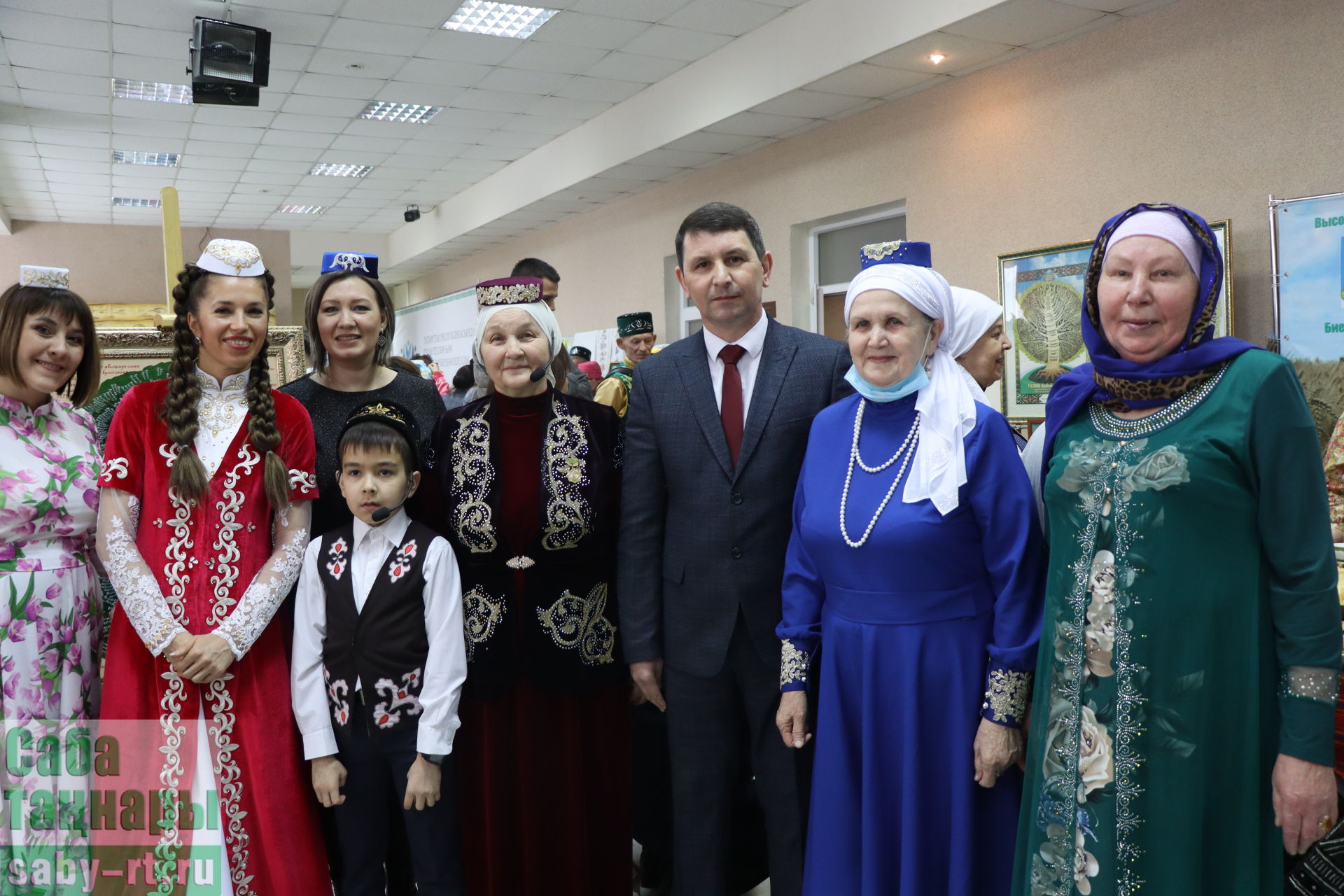 "Гаилә тарихында гасырлар кайтавазы-тарихта без эзлебез"-нәсел шәҗәрәсе бәйрәмендә  сабалылар да катнашты