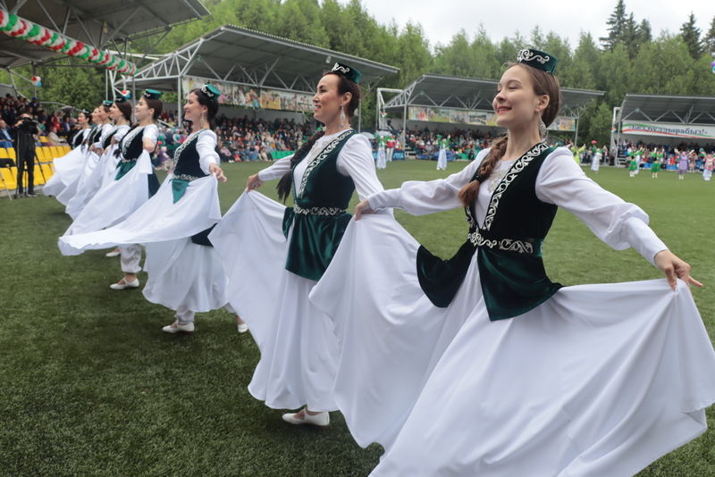 Сабантуй әнә шундый күңелле  мизгелләре  белән истә калачак