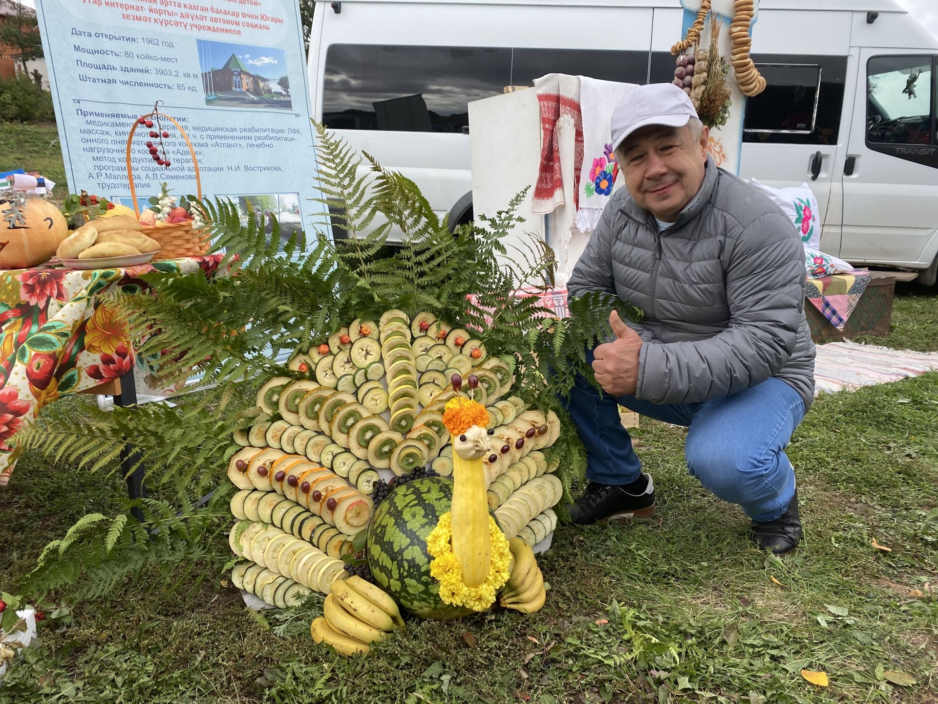 Сайлауга килүчеләр кабак бәлешеннән авыз иттеләр