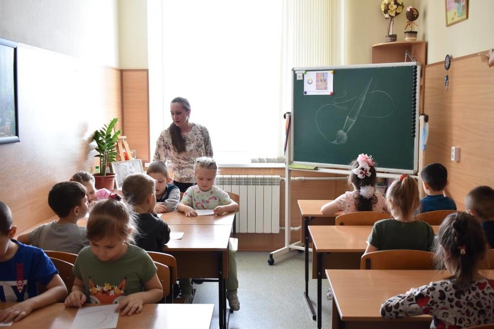 Сәнгать мәктәбендә балалар бакчасында тәрбияләнүчеләр өчен квест-уен узды