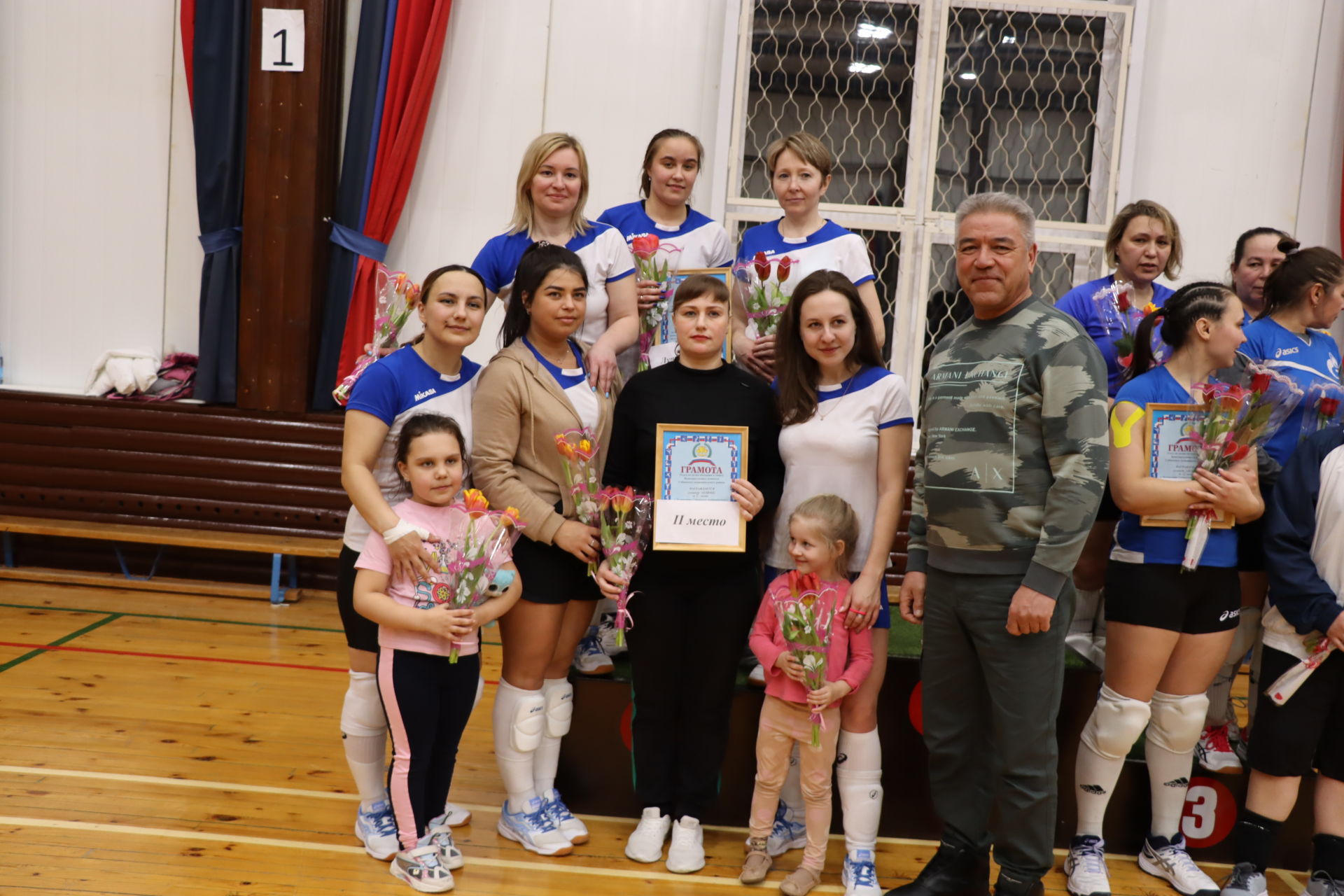 Районыбызда хатын-кызлар арасында волейбол буенча район чемпионаты төгәлләнде: Тимершыклылар  – җиңүче [+фото]