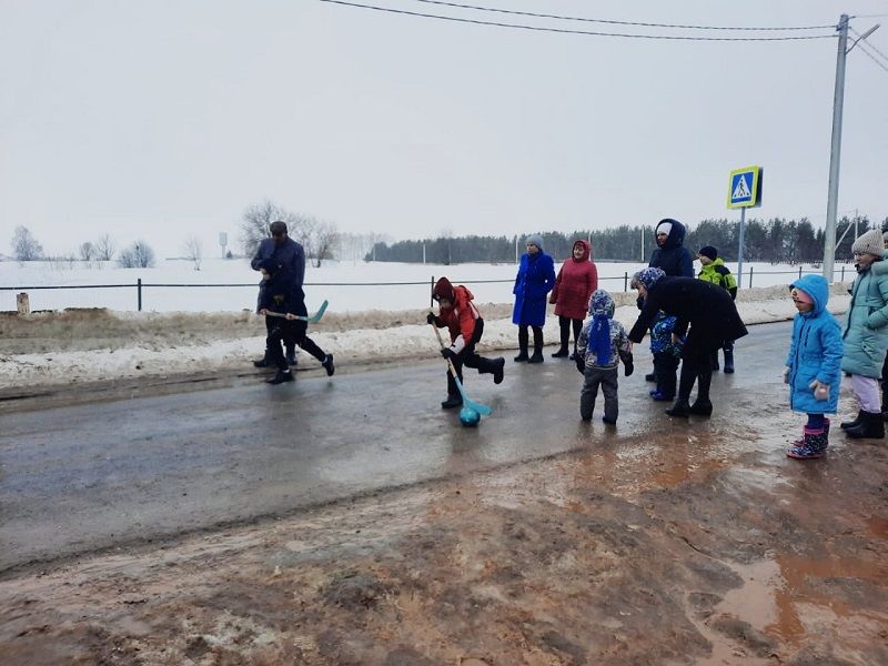 Урта Нырты авылында «Нәүрүз килә, яз килә» дип исемләнгән бәйрәм үткәрелде