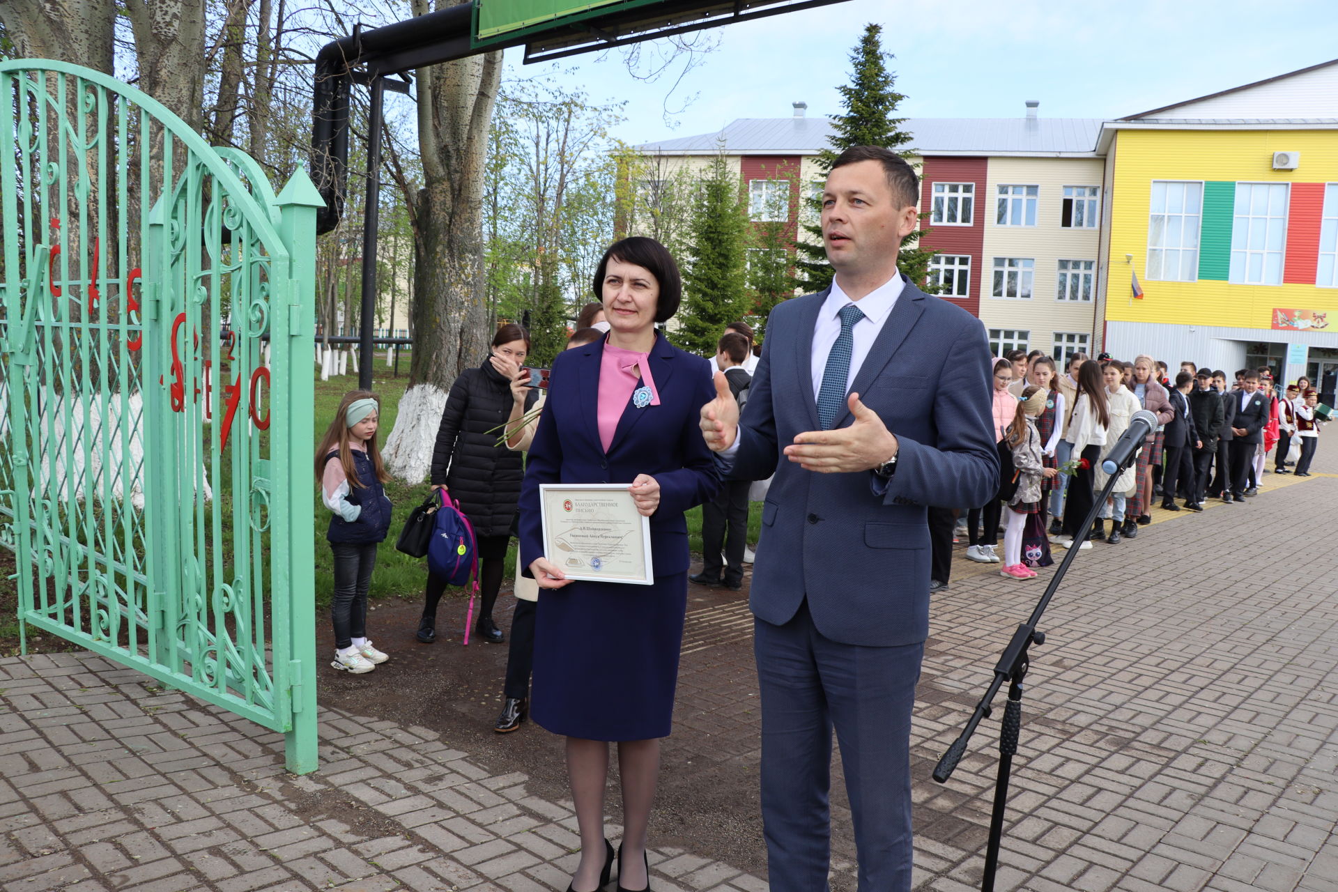 Анапада җинү яулап кайткан укучыларны тантаналы рәвештә каршы алдылар