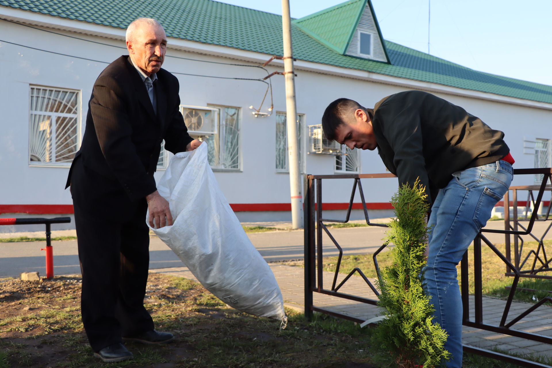 “Үлемсез  полк” йөрешен Шәмәрдән хезмәт  коллективлары  башлады