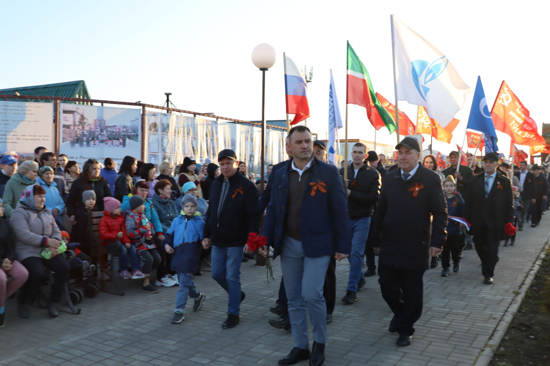 “Үлемсез  полк” йөрешен Шәмәрдән хезмәт  коллективлары  башлады