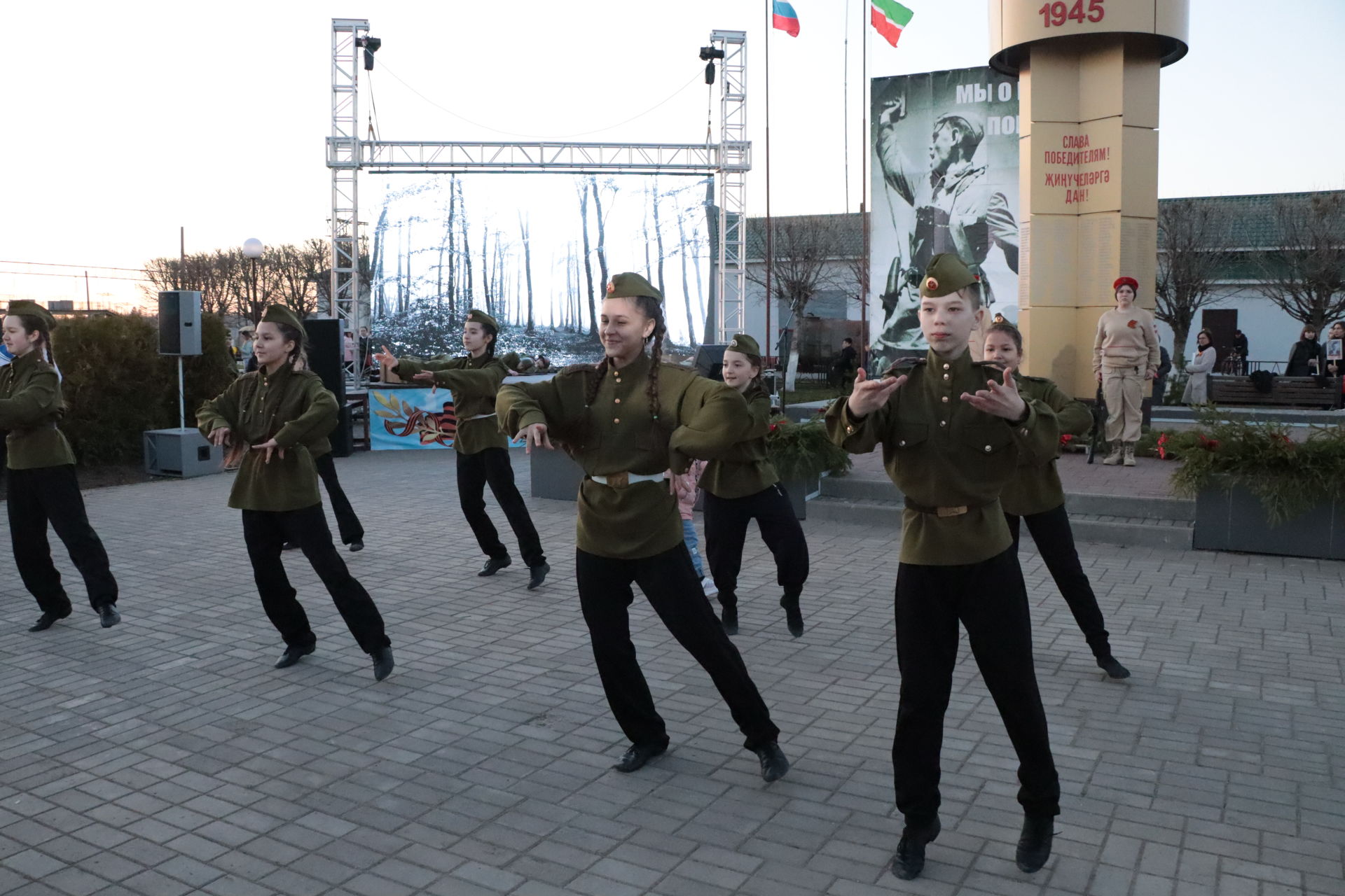 “Үлемсез  полк” йөрешен Шәмәрдән хезмәт  коллективлары  башлады