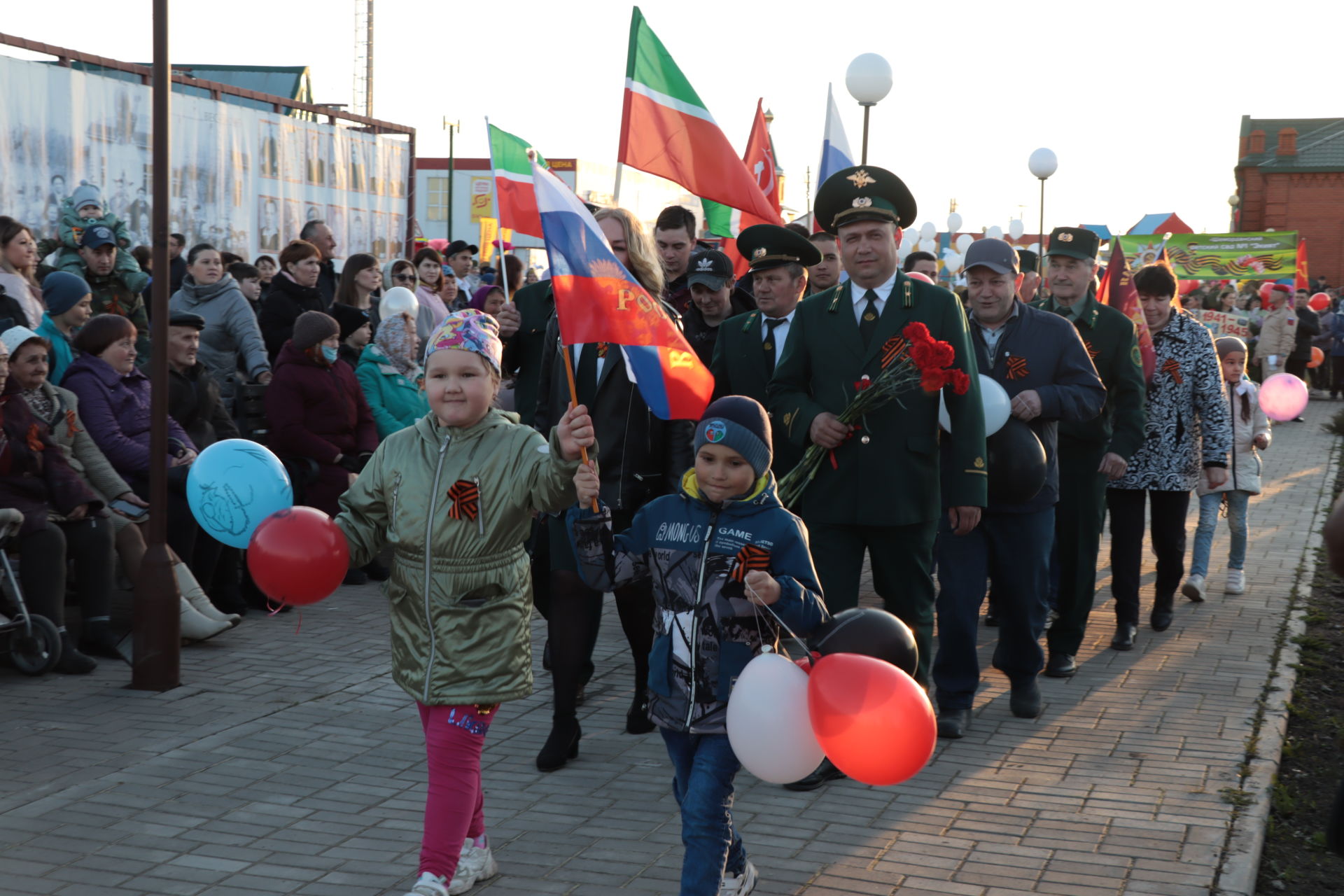 “Үлемсез  полк” йөрешен Шәмәрдән хезмәт  коллективлары  башлады