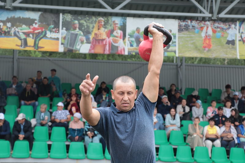 Бүген “Сабантуй” мәдәни-спорт комплексында район терлекчеләре  бәйрәме  булды (фоторепортаж)