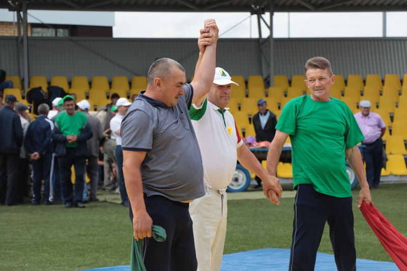 Бүген “Сабантуй” мәдәни-спорт комплексында район терлекчеләре  бәйрәме  булды (фоторепортаж)