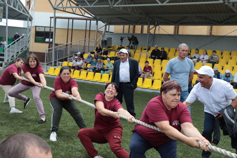 Бүген “Сабантуй” мәдәни-спорт комплексында район терлекчеләре  бәйрәме  булды (фоторепортаж)