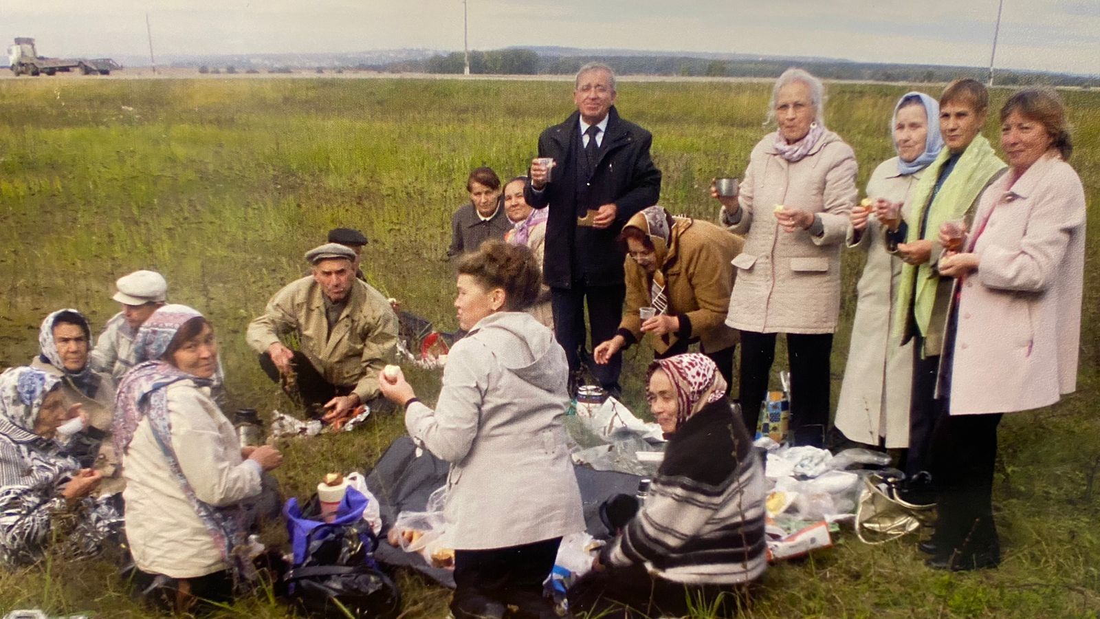 42 ел гомерен балаларга белем бирүгә багышлаган Рәфидә  Миниханова: «Миңа гомерем буе гел яхшы кешеләр генә очрады»