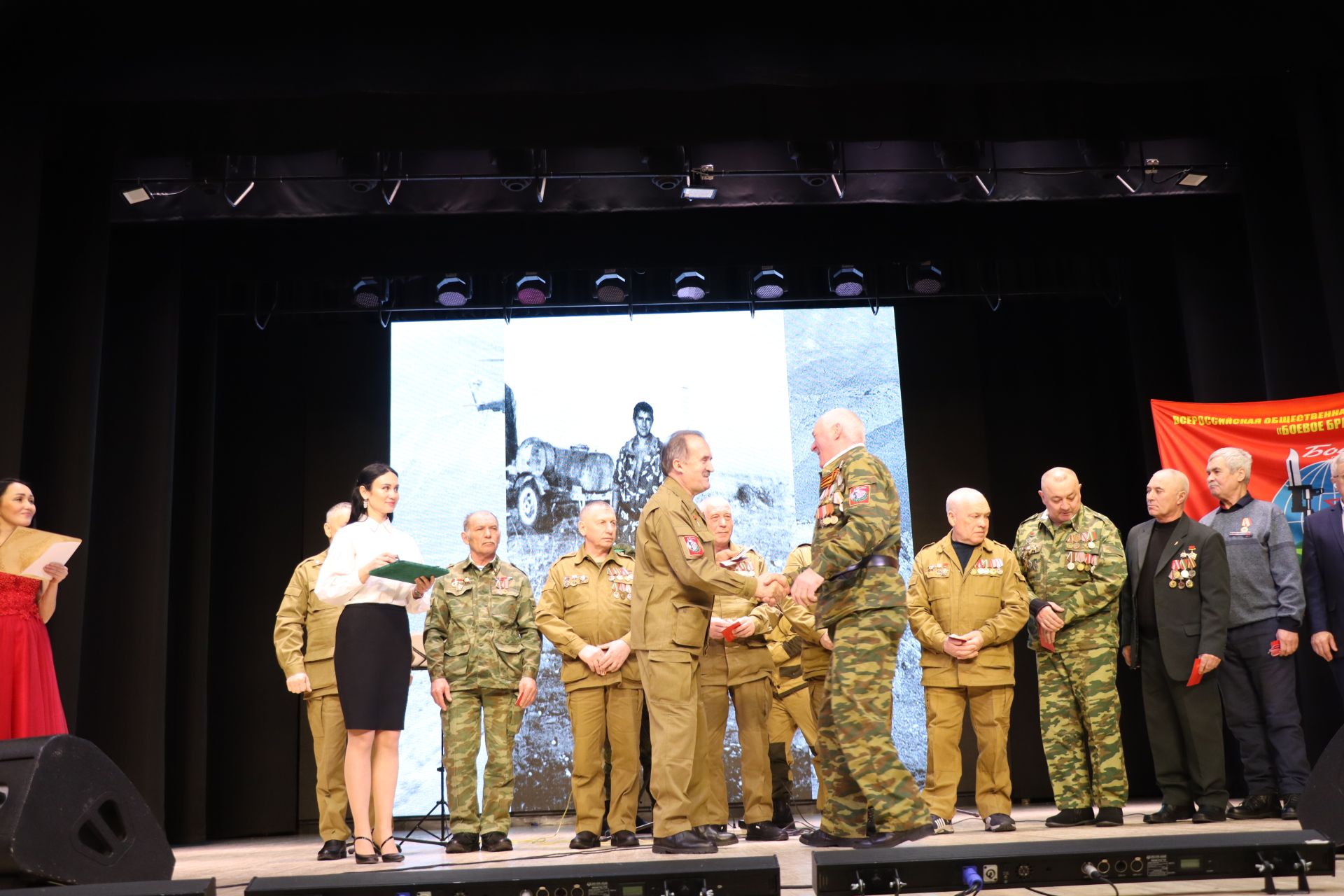 Бүген 15 февраль - Совет гаскәрләренең Әфганыстан җиреннән чыгарылуына 35 ел