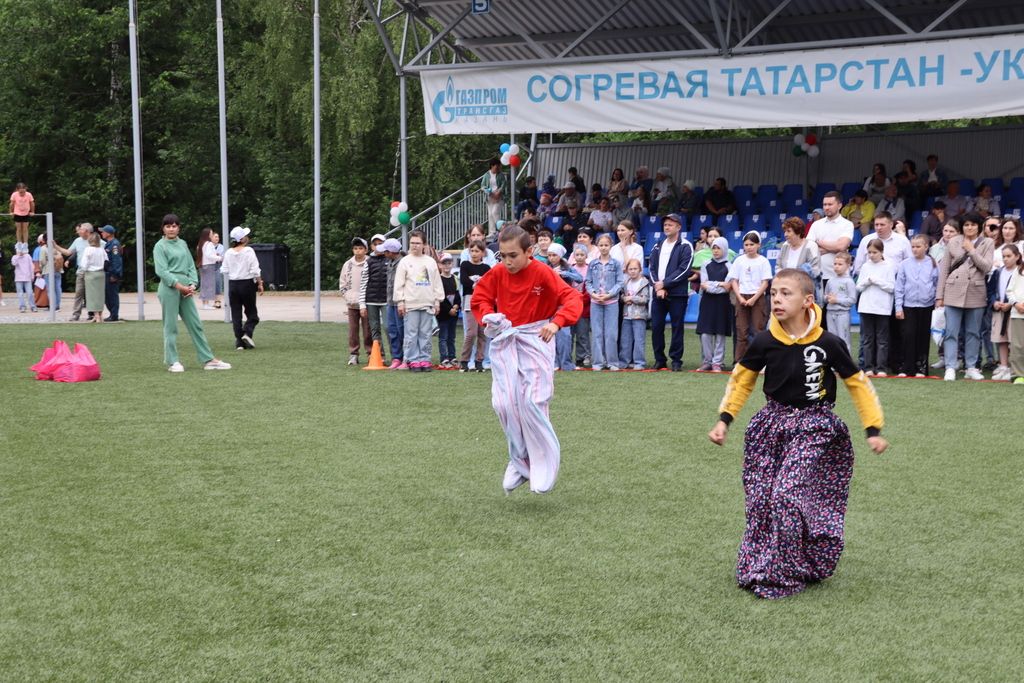 Сабантуй күрке саналган көрәшне  дә быел быел ахырына  кадәр караучылар күп булды (фоторепортаж)