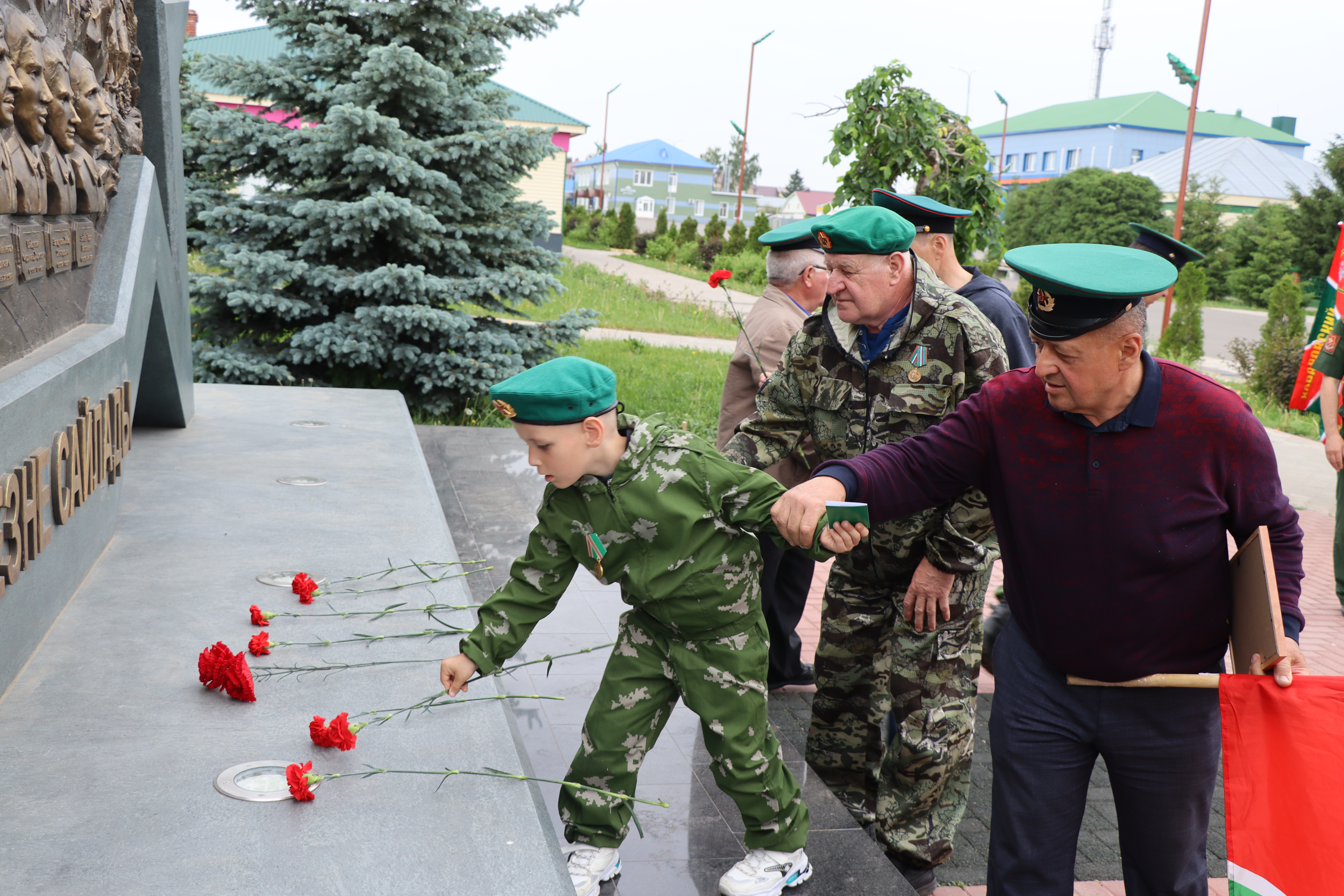 Сабаның чик  сакчылары армия тормышын хәтерләрендә  яңартты