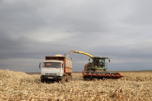 «Иң яхшы комбайнчы-2024» республика конкурсы җиңүчеләре арасында райондашларыбыз да бар