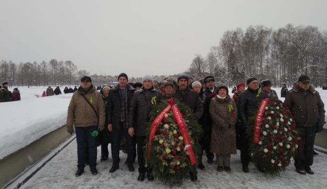 Ренат Вәлиуллин: Ленинградтагы һәр икенче татар, кулына корал тотып, шәһәрне саклаган