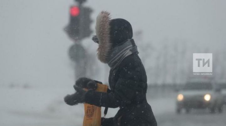 Синоптиклар Татарстан халкын бураннар һәм көчле бозлавык турында кисәтә