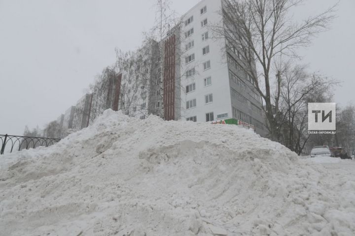 Татарстанда 80 яшьлек пенсионер ханым кар астында калып үлгән