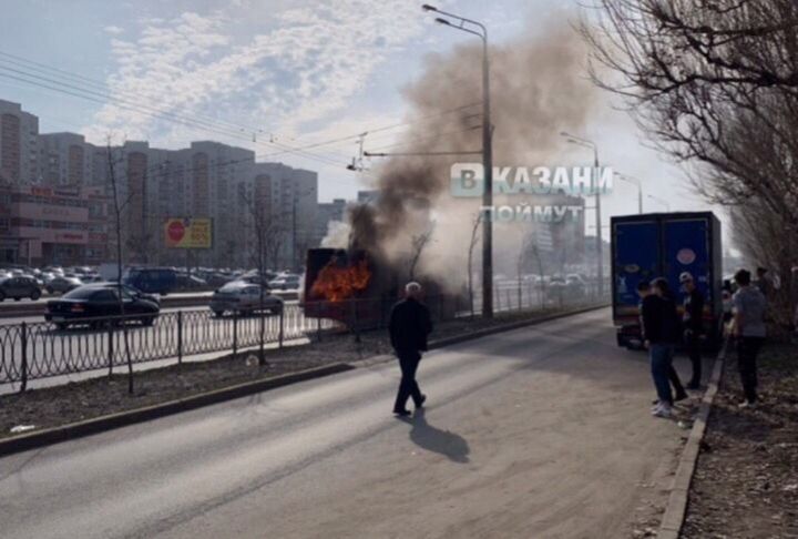 Казанда кырык пассажир утырган автобуска ут капкан