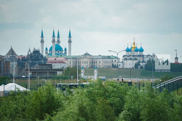 Рөстәм Миңнеханов Казанда илнең иң зур хакатонын уздыруны хуплады