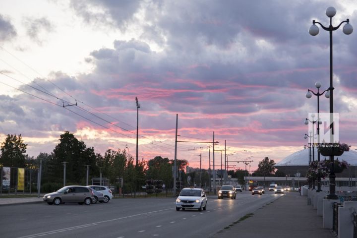 Бозлавыкка каршы реагент кулланганнан соң, Казан юлларын шампунь белән юганнар