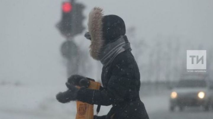 Синоптиклар Татарстанда көчле буран һәм бозлавык турында кисәтә