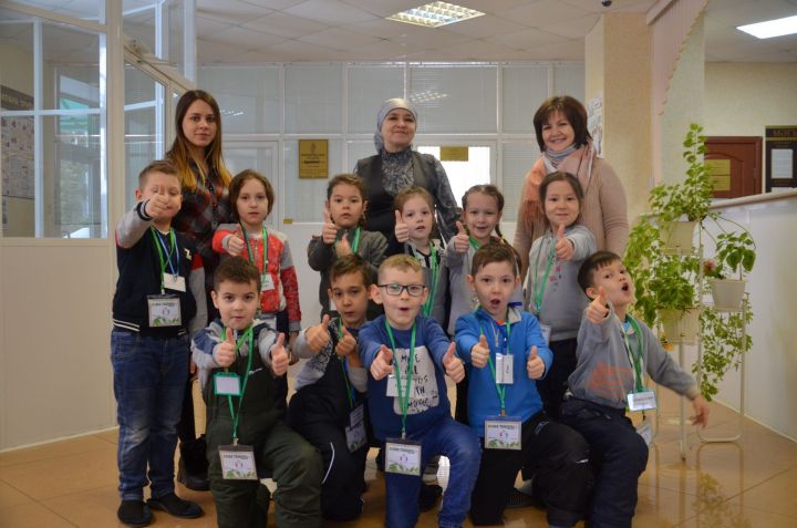 "Saba balahoner" программасы кысаларында "Әллүки" балалар бакчасында тәрбияләнүчеләр журналистика, газета чыгару эше белән танышып, үз куллары белән эшләргә өйрәнделәр